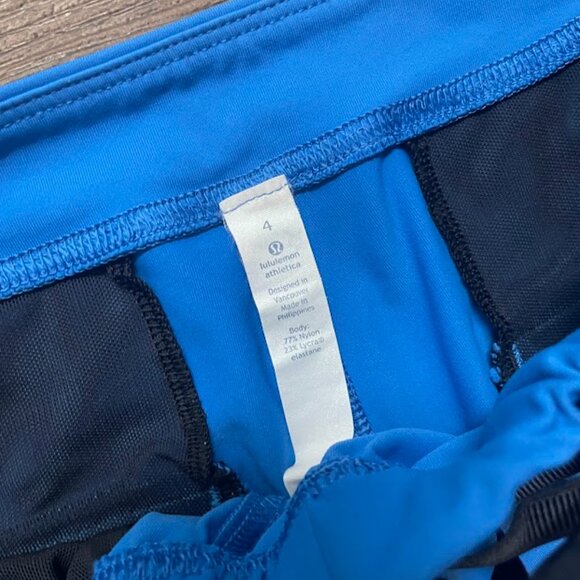 Lululemon Jet Crop Slim in Lakeside Blue size 4 - Picture 3 of 6